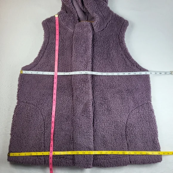 Koolaburra by UGG Fleece VEST Womens Size 1X Purple Sherpa Hooded Pockets Snaps - Picture 5 of 16